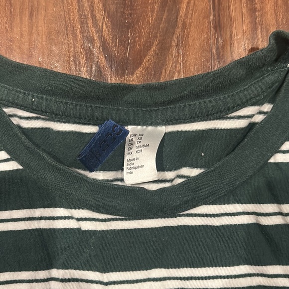 Striped green and white t shirt - Picture 2 of 3